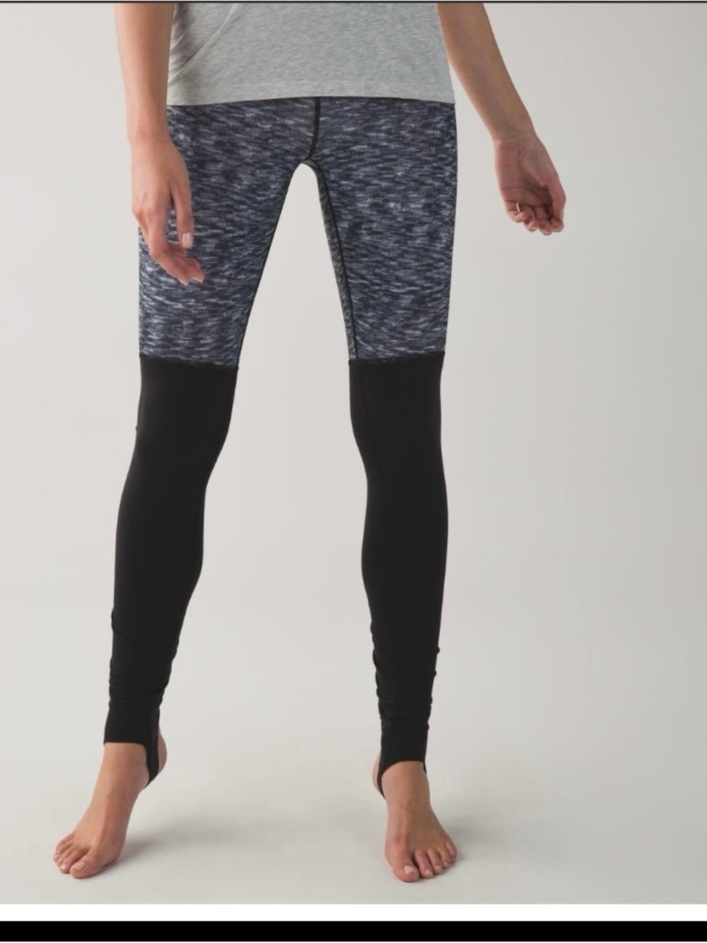 lululemon athletica Black and Heathered Navy Colorblock Leggings
